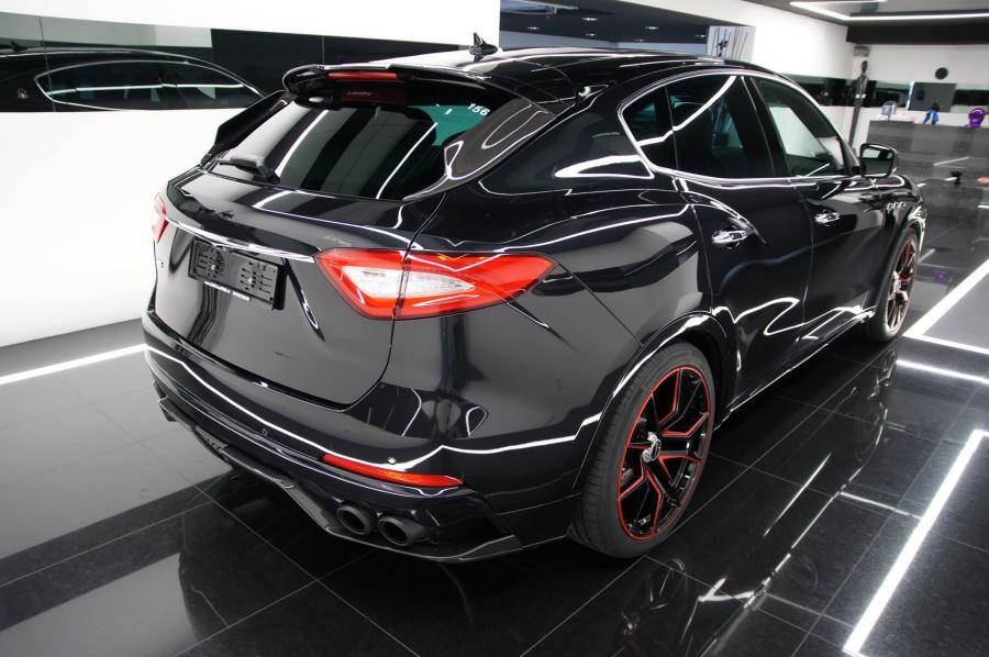  Maserati Levante Black by Startech 2017 года  (фото 14 из 15)